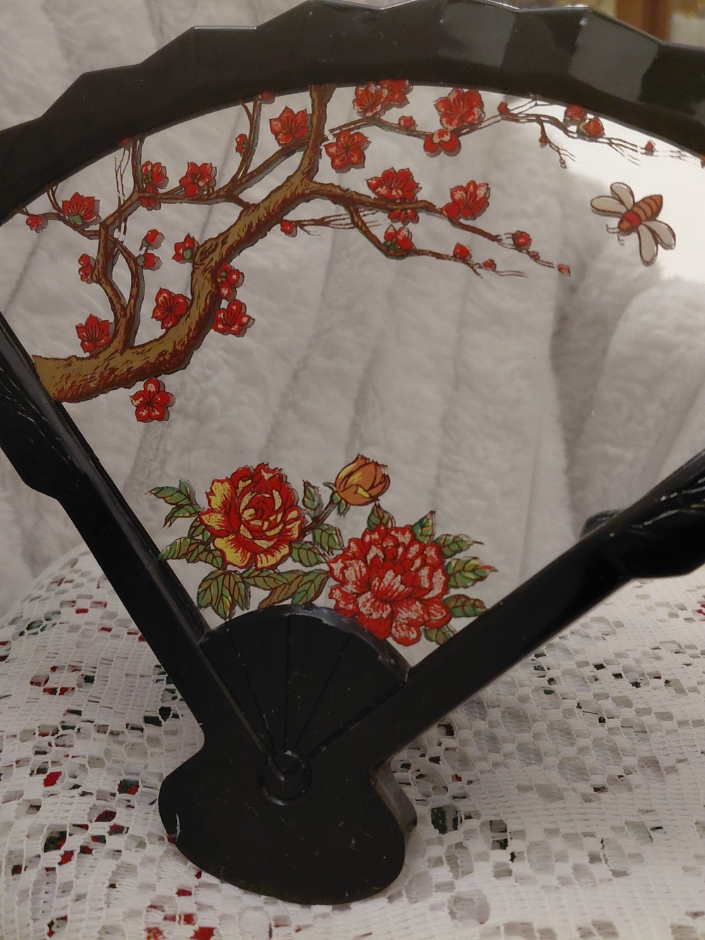 vintage 1970s YAPS musical fan mirror music box W/oriental floral design